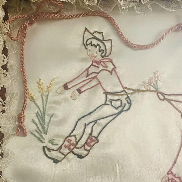 Vintage “Great Catch” Needlepoint Shadow Box - Picture 5 of 7